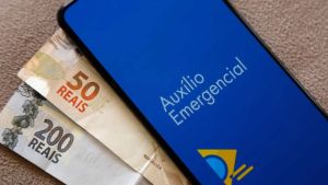 Governo cobra R$ 478 milhões do Auxílio Emergencial sacados indevidamente