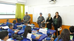 Alunos do 5° ano da Rede Municipal de Ibaté iniciam aulas do PROERD
