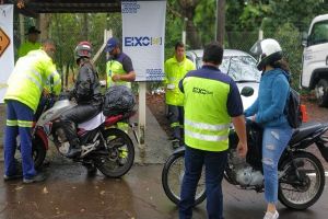 Eixo SP realiza ações preventivas para motociclistas