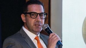 Câmara Municipal concede Título de Cidadão Benemérito ao advogado Augusto Fauvel de Moraes