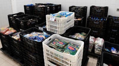 Parceria entre Segurança Alimentar e Tiro de Guerra arrecada mais de 3 toneladas