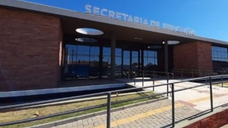 Prefeitura de Ibaté regulamenta regime de trabalho dos servidores da Educação durante o recesso escolar