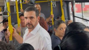 Vereador Jùlio Cesar acompanha trajeto de ônibus da linha 50 (Rodoviária-Cidade Aracy)