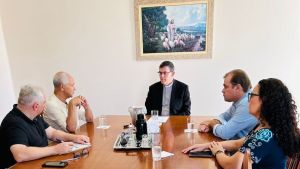 Câmara realiza visita à Cúria Diocesana e reforça convite para o movimento “São Carlos por Elas”
