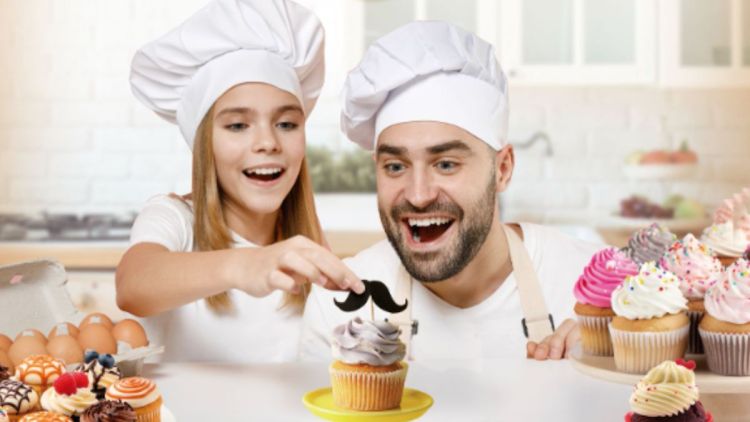 Passeio São Carlos promove oficinas gratuitas de cupcakes para pais e filhos