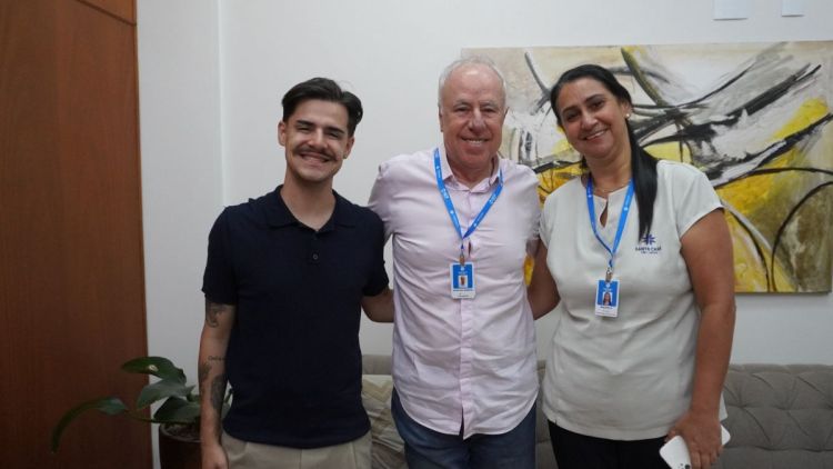 Campanha da pizzaria Tomate Cru arrecada R$ 7,5 mil para o setor oncológico da Santa Casa