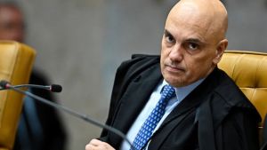 Apoio ao impeachment de Moraes cai e maioria dos brasileiros rejeita medida, diz Genial/Quaest