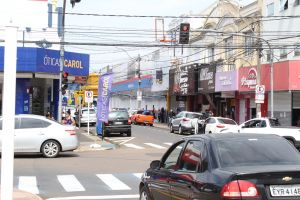 Lojas de São Carlos e Ibaté ficam abertas até às 22h nesta Black Friday