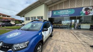 Homem alterado em posto de saúde acaba preso após consulta em sistema policial