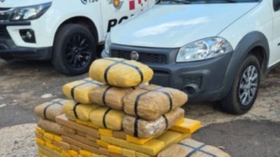 Polícia Militar prende dupla com 200 kg de maconha