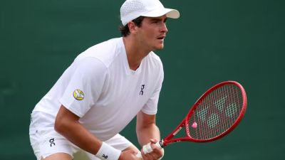 João Fonseca vence holandês e avança à terceira rodada em Wimbledon