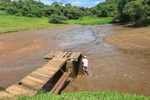 Itirapina inicia reestruturação e desassoreamento do lago de Ubá