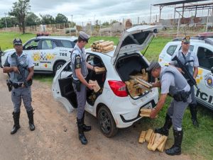 Polícia Militar Rodoviária prende dois homens e apreende 253 kg de maconha