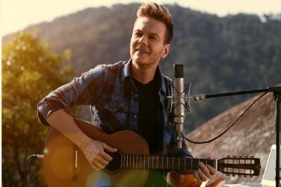 Michel Teló se apresentará no 12º Aracy em Festa