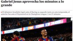 Jornais espanhóis destacam início positivo de Gabriel Jesus no Barcelona: "Aproveita ao máximo"
