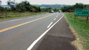 Eixo SP instala lombadas no trevo da SP 197 em Torrinha