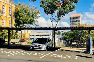 Vistoria anual para a atividade de táxi acontece neste mês