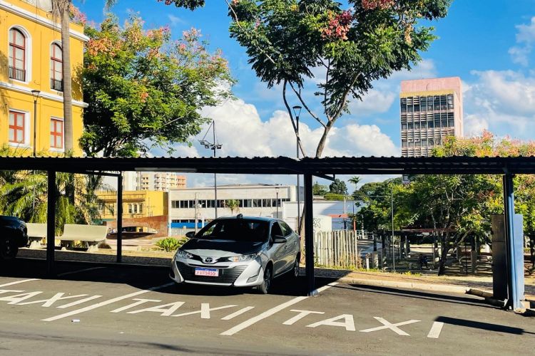 Vistoria anual para a atividade de táxi acontece neste mês