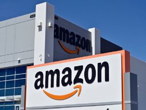 Amazon confirma demissão de mais de 18 mil funcionários em meio à crise econômica