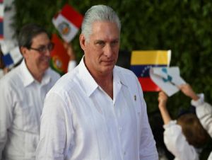 Presidente cubano, Miguel Díaz-Canel, chega para sessão plenária da XXVIII Cúpula Ibero-americano