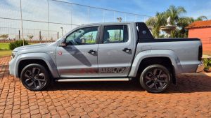 Amarok de R$ 2 milhões: VW e Sign&Drive doam Amarok exclusiva ao Hospital de Amor