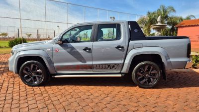 Amarok de R$ 2 milhões: VW e Sign&Drive doam Amarok exclusiva ao Hospital de Amor