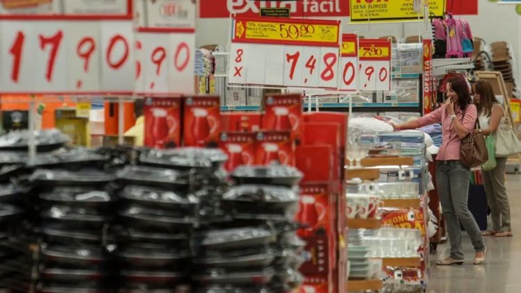 Mercado eleva previsão da inflação para 4,36% este ano