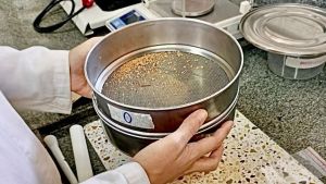 Curso online gratuito apresenta panorama sobre microplásticos