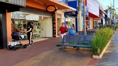 Comércio de São Carlos terá horários diferenciados em fevereiro por conta do Carnaval