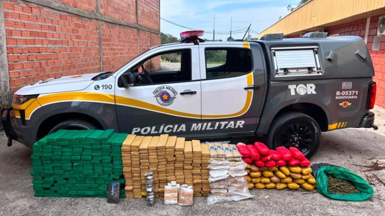 Casal de traficantes é preso transportando mais de 380 kg de drogas em rodovia no interior de SP