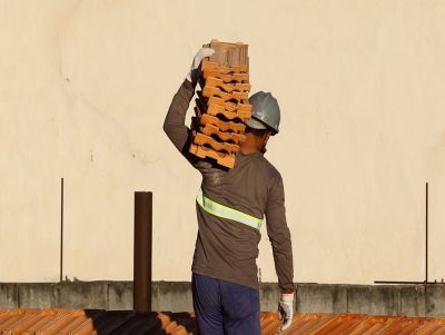 Construção civil tem inflação de 0,40% em maio deste ano, diz FGV