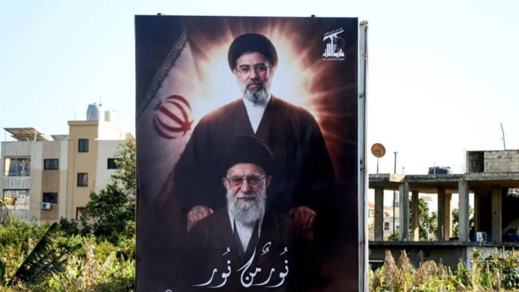Novo líder supremo do Irã desaparece após ataque que matou Ali Khamenei