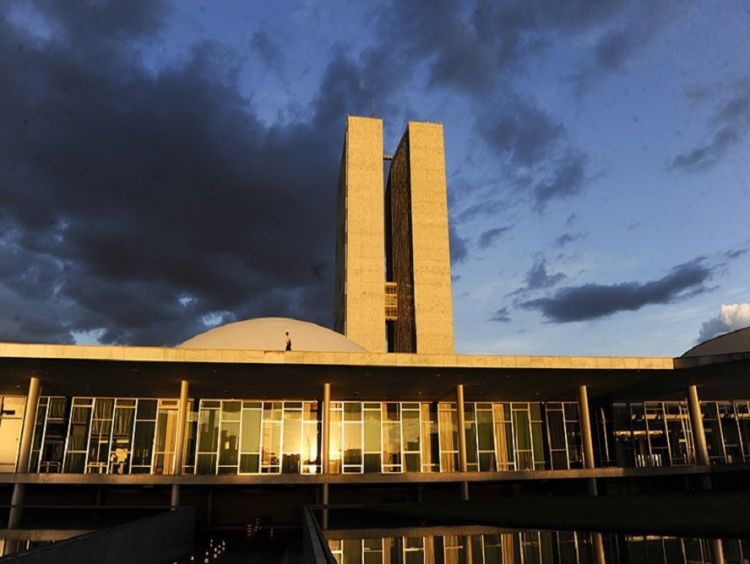 Cinco disputas estaduais podem afetar composição do Senado