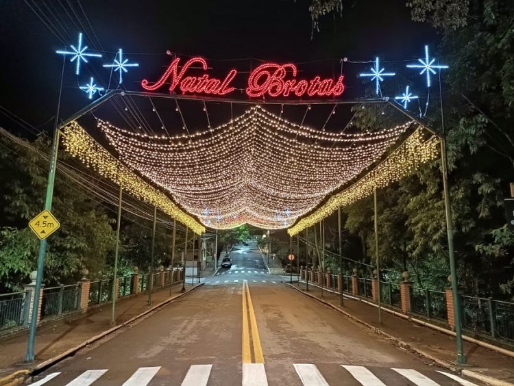 Brotas tem programação especial de Natal