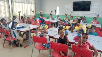 Prefeitura entrega ovos de Páscoa para alunos da rede municipal e das entidades filantrópicas