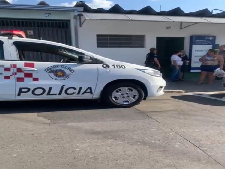 Homem agride esposa dentro de USF do Cidade Aracy