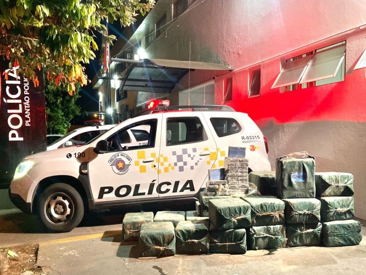 PM Rodoviária prende homem que transportava mais de meia tonelada de cocaína