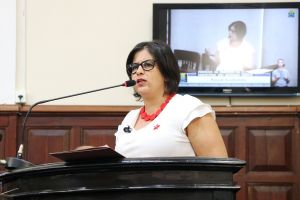 “Meio milhão de reais gastos em 2023 com prédios fechados”, denuncia vereadora Raquel Auxiliadora