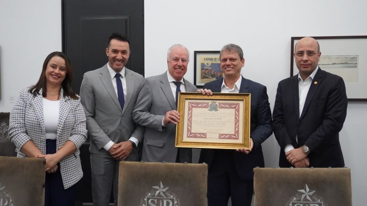 Provedor da Santa Casa se reúne com Governador Tarcísio de Freitas em São Paulo