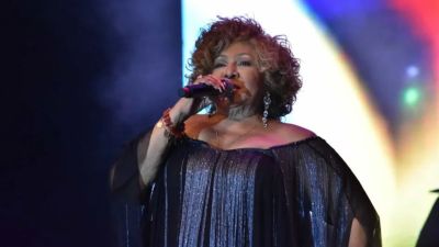 Alcione diz que maconha é plantada no quintal no Maranhão, mas erva não faz sua cabeça