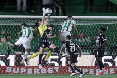 Corinthians perde do Juventude e segue sem vencer no Brasileiro