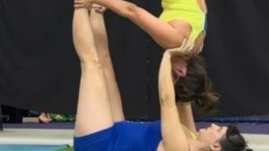 Sábado (4): oficinas da Semana do Circo apresentam acrobacias e pernas de pau