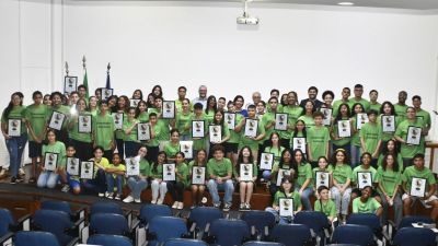 Escolas de São Carlos recebem Selo Lobo-guará e avançam em ações de sustentabilidade