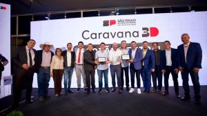 Vereadores de São Carlos comemoram passagem da Caravana 3D e pacote de R$ 750 milhões para a região