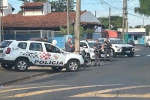 Duas pessoas são detidas durante operação saturação em São Carlos