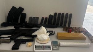 ‘Armeiro’ de facção criminosa é preso em operação no interior de SP