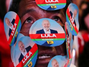 Mercados devem corrigir após vitória de Lula e aguardam por ministro que comandará economia