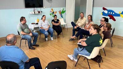 Gustavo Pozzi participa de reunião com instituições de ensino infantil que são conveniadas com a Prefeitura