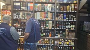 São Carlos intensifica fiscalização contra bebidas adulteradas