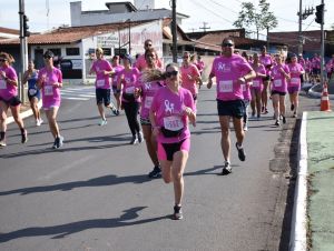 Fundo Social de Solidariedade realiza no próximo domingo a corrida e caminhada outubro rosa